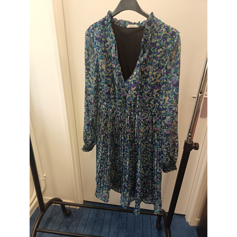 Robe S