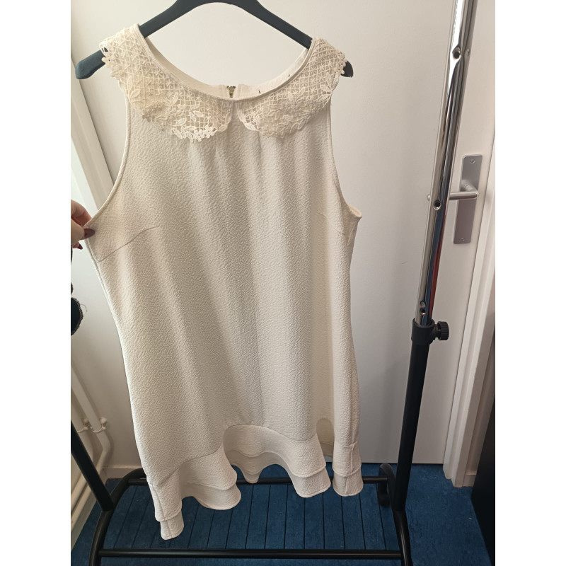 robe M