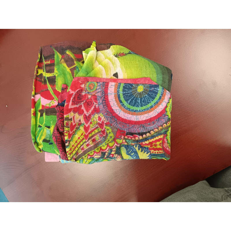 Écharpe desigual